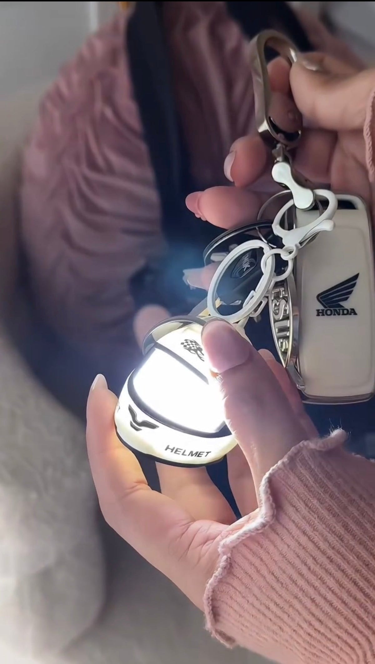 RONY HELMET LIGHT - بورتكليه خوذة دراجة بضوء أبيض